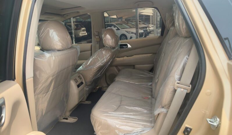 
								nissan pathfinder sv gcc full 2014 full									