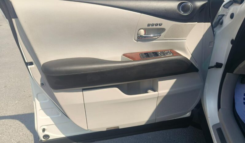 
								LEXUS RX 350 gcc 2012 top full									