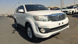 TOYOTA FORTUNER 2015 TRD