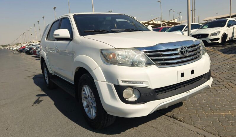 
								TOYOTA FORTUNER 2015 TRD full									