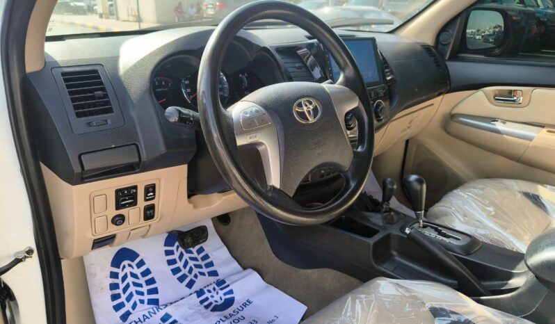 
								TOYOTA FORTUNER 2015 TRD full									