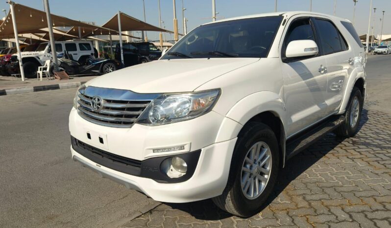 
								TOYOTA FORTUNER 2015 TRD full									
