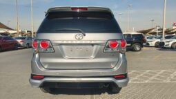 TOYOTA FORTUNER 2015 TRD