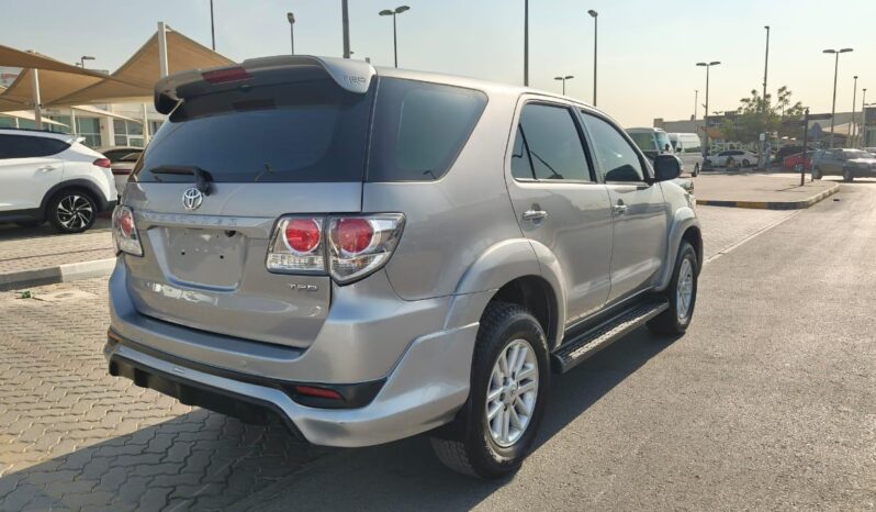 
								TOYOTA FORTUNER 2015 TRD full									