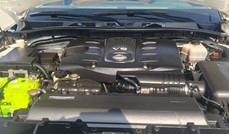 
								Nissan patrol le titanium 2018 full									