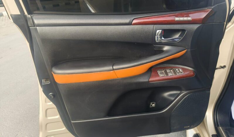 
								Lexus Lx 570 gcc 2013 full									