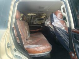 
										Lexus Lx 570 gcc 2013 full									