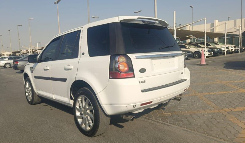 
								Rang rover Lr2 gcc2013 full									