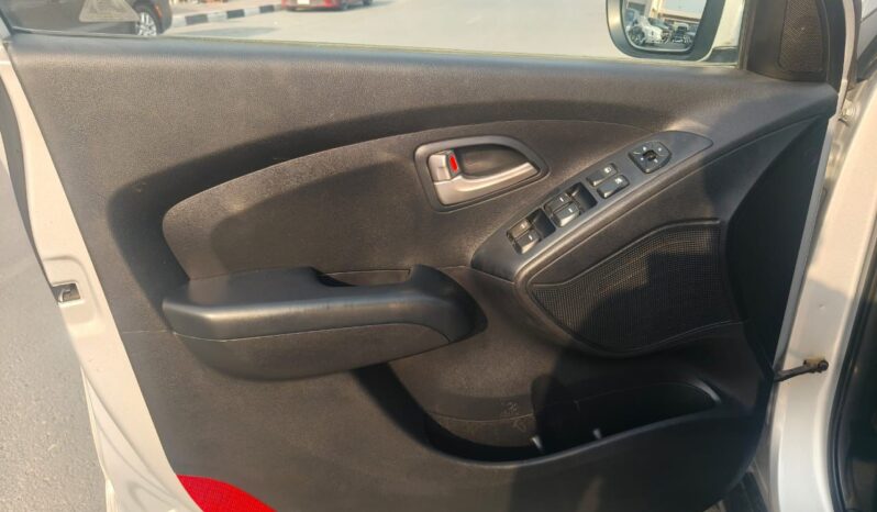 
								HYUNDAI TUCSON GCC 2012 full									