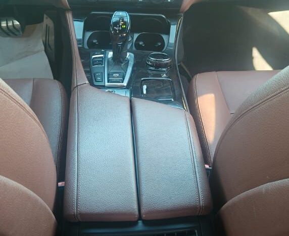 
								BMW 535 GCC 2016 full									