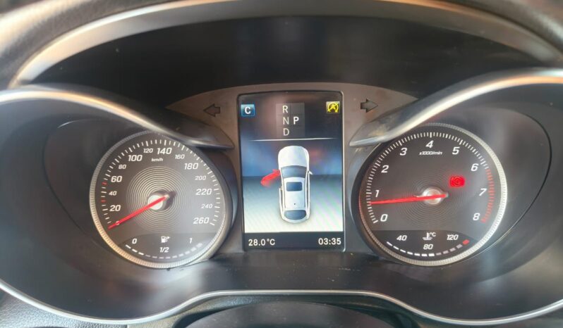 
								Mercedes benz GLC 250 gcc 2019 full									