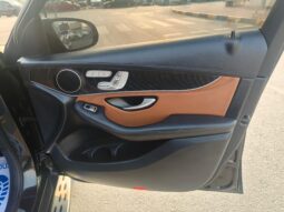 
										Mercedes benz GLC 250 gcc 2019 full									