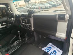 
										Toyota fj cruiser 2015 gcc full									