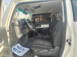 
										Toyota fj cruiser 2015 gcc full									