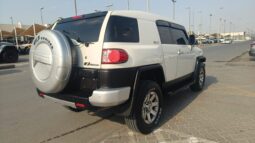 
										Toyota fj cruiser 2015 gcc full									