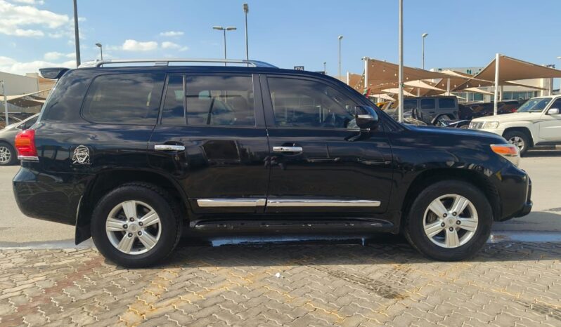 
								Toyota Land cruiser 2015 gcc full									