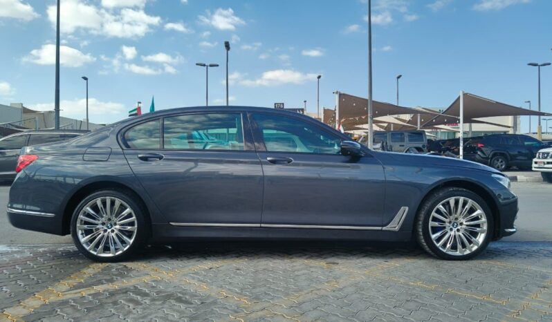 
								BMW 750LI GCC full									