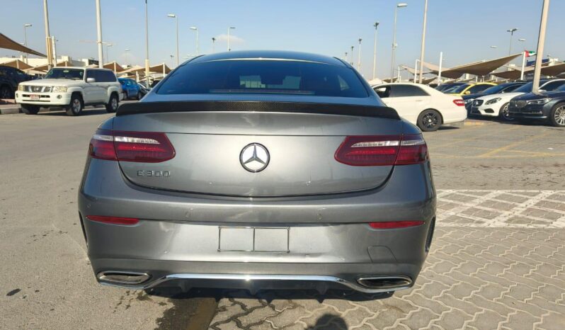 
								MERCEDES BENZ E 300 COUPE full									