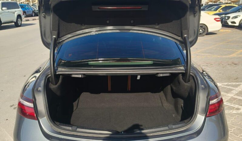 
								MERCEDES BENZ E 300 COUPE full									