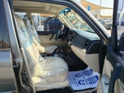 
										Mitsubishi pajero 2016 full option full									