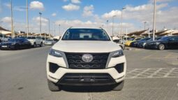 TOYOTA FORTUNER 2022