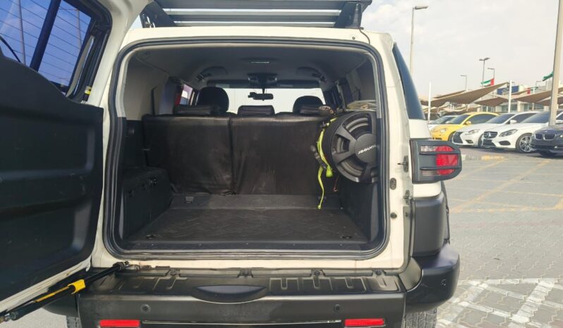 
								Toyota fj cruiser 2015 gcc full									