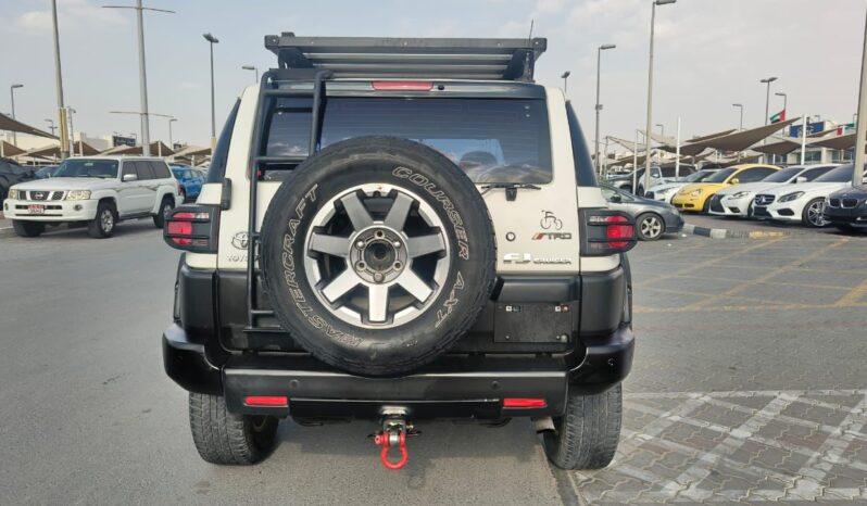 
								Toyota fj cruiser 2015 gcc full									