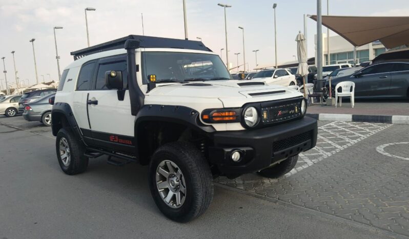 
								Toyota fj cruiser 2015 gcc full									