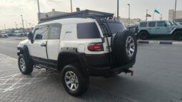 
										Toyota fj cruiser 2015 gcc full									