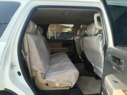 
										Toyota sequoia 2012 gcc full									