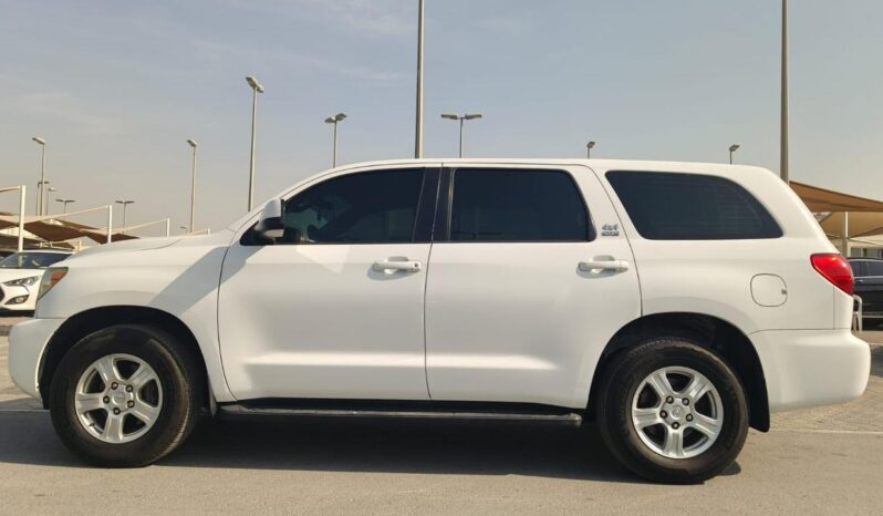 
								Toyota sequoia 2012 gcc full									