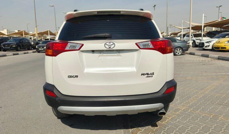 
								Toyota rav 4 gcc 2015 Gxr full									