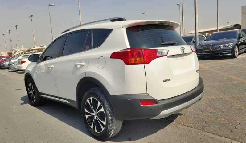 
								Toyota rav 4 gcc 2015 Gxr full									