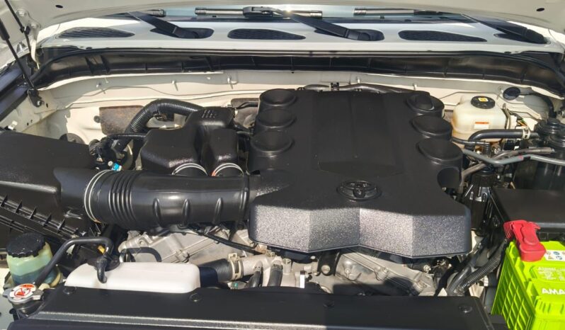 
								Toyota fj cruiser 2021 gcc full									