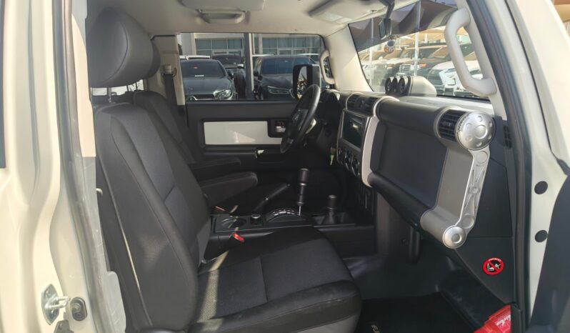 
								Toyota fj cruiser 2021 gcc full									