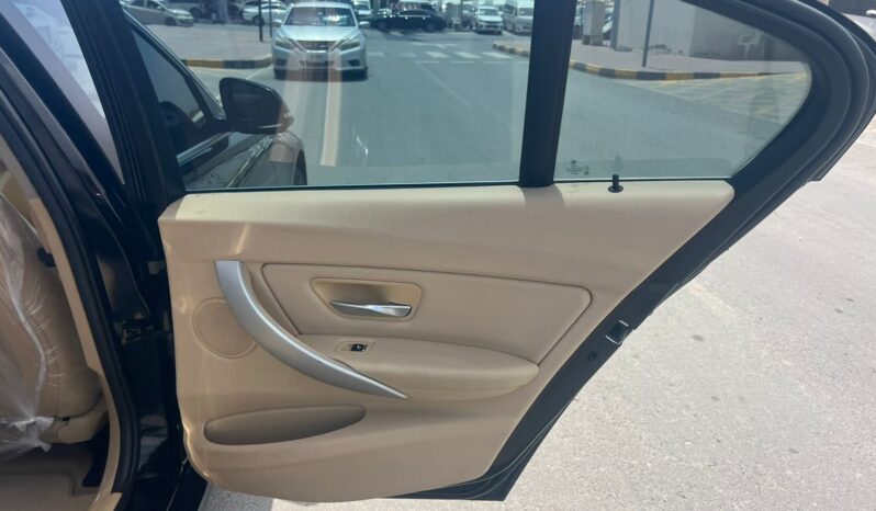 
								BMW 318i GCC 2017 full									