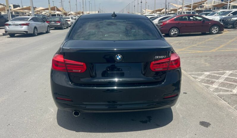 
								BMW 318i GCC 2017 full									