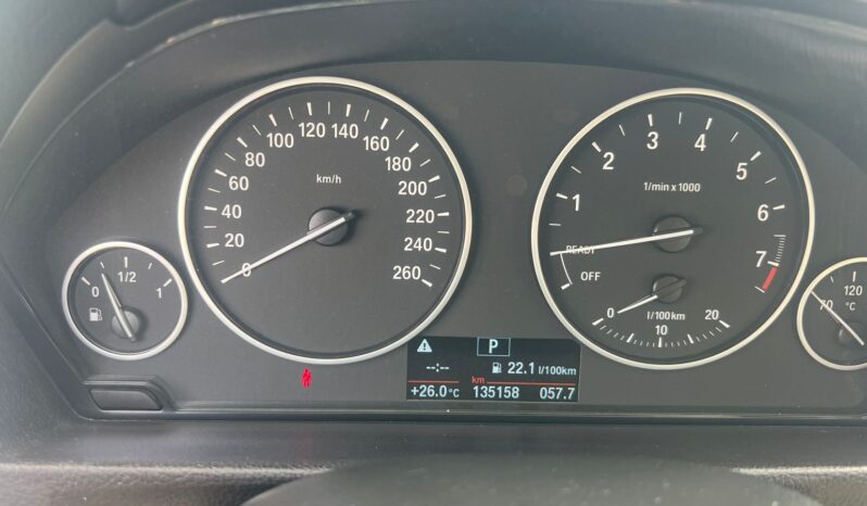 
								BMW 318i GCC 2017 full									