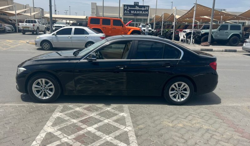 
								BMW 318i GCC 2017 full									