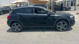 Mercedes benz GLA250 gcc 2016