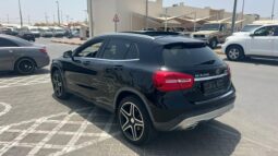 
										Mercedes benz GLA250 gcc 2016 full									