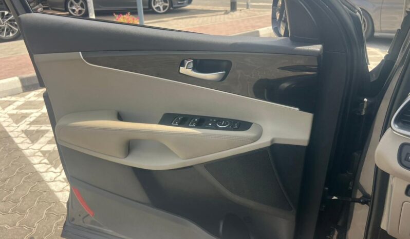 
								kia sorento 2020 gcc full									