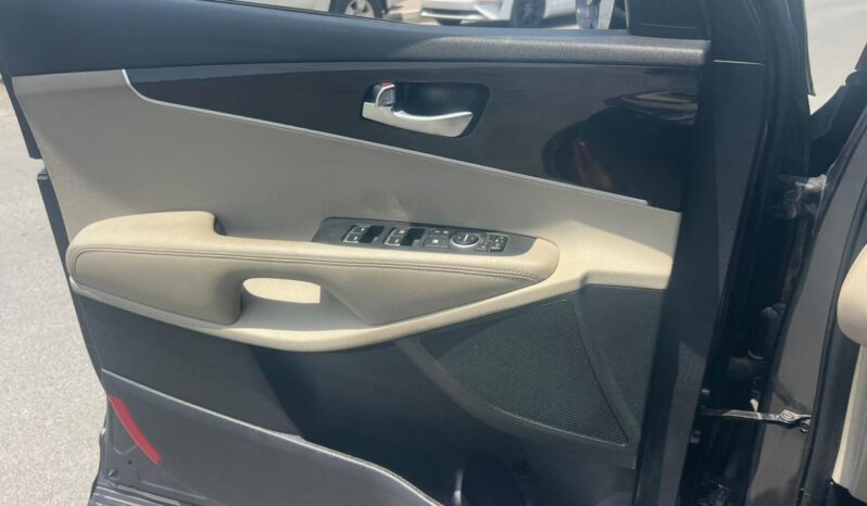 
								kia sorento 2020 gcc full									
