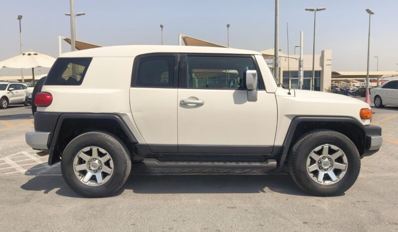 
								Toyota fj cruiser 2020 gcc full									
