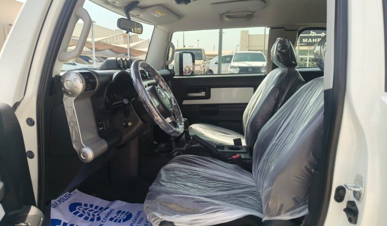 
								Toyota fj cruiser 2020 gcc full									