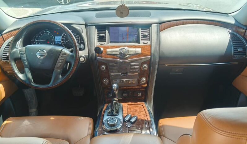 
								Nissan patrol LE platinum 2018 full									