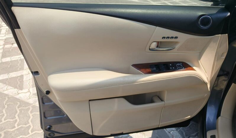 
								LEXUS RX 350 GCC FULL OPTION 2015 full									