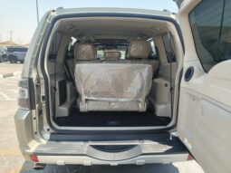 
										Mitsubishi pajero 2016 full option full									
