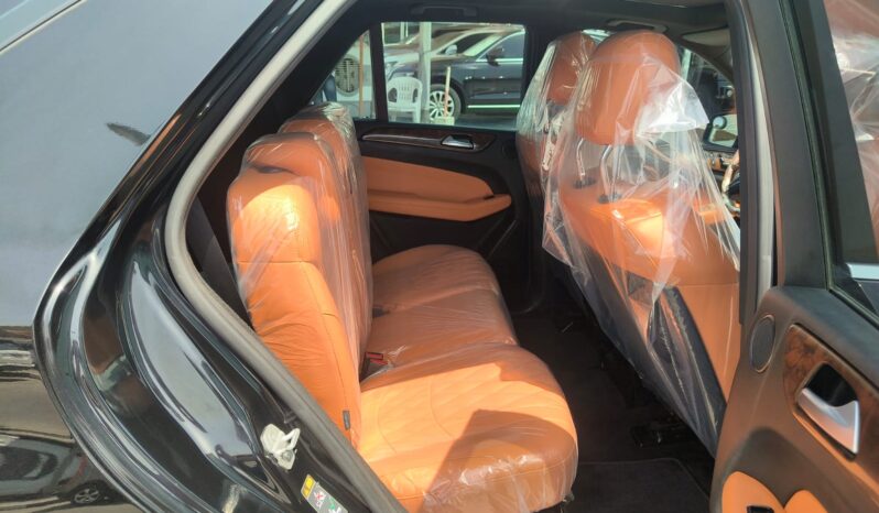 
								Mercedes Benz ML350 gcc full									