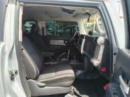 
										toyota fj cruiser 2022 full									
